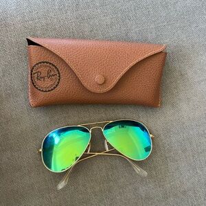 Ray Ban Green Mirror Classic aviators
